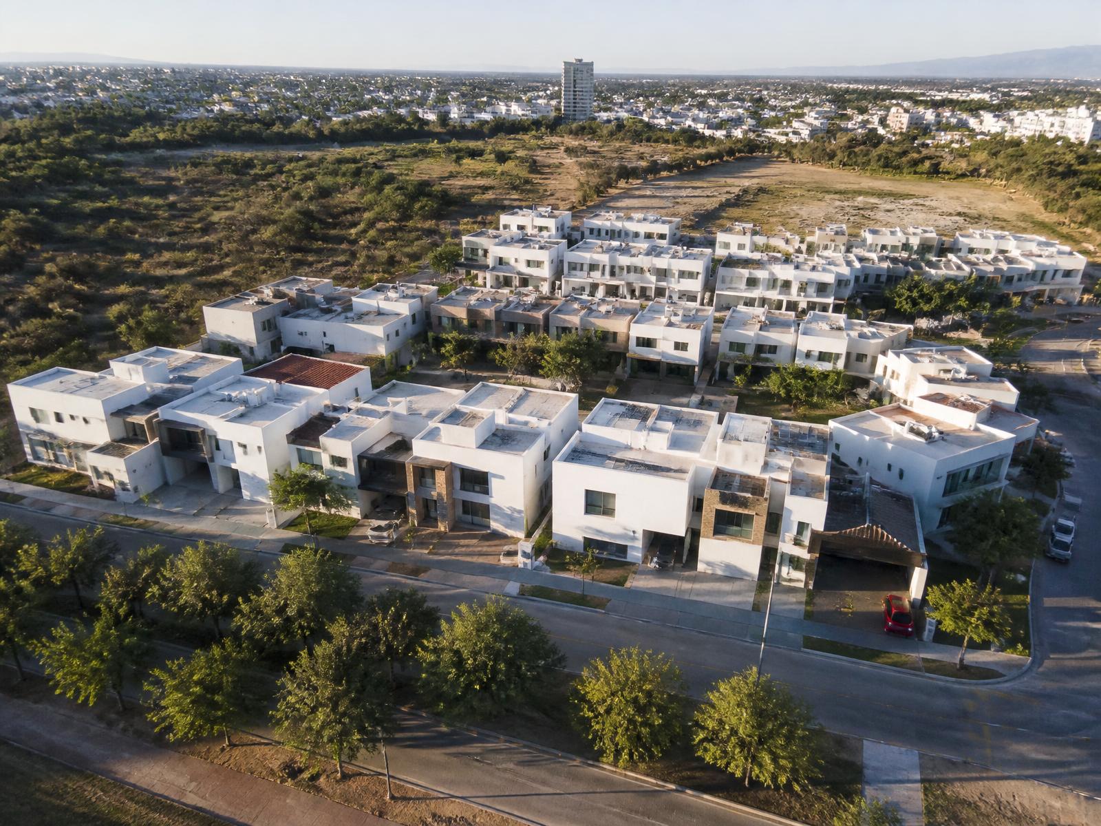 Desarrollo urbano e inmobiliario VEXA